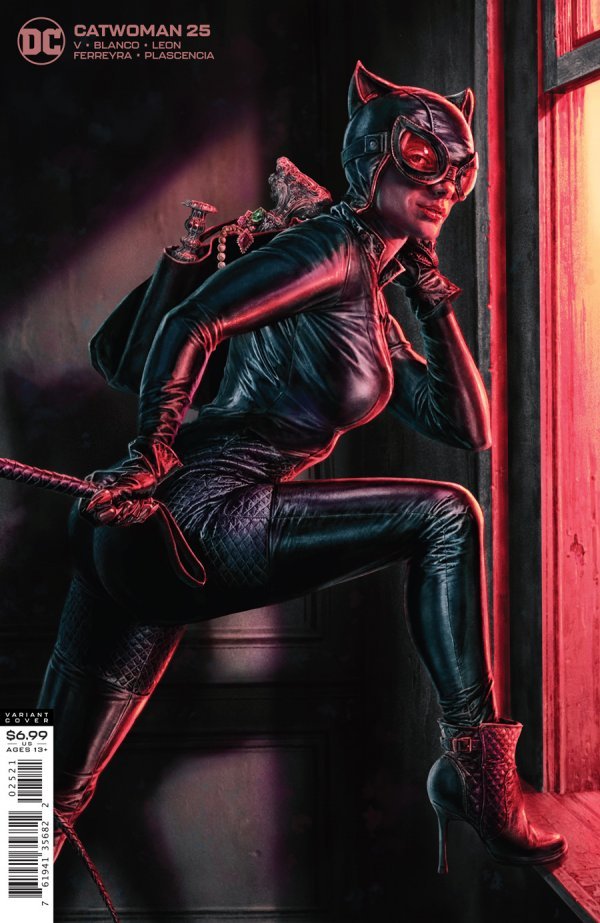 Catwoman #25 Cover B Lee Bermejo  Variant